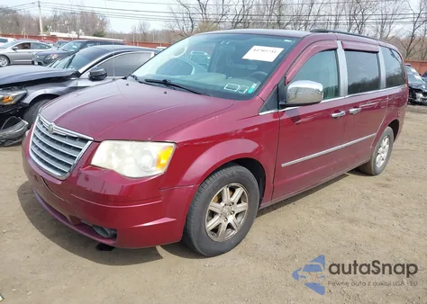 2009 Chrysler Town & Country Touring из США, поврежденный, VIN 2A8HR54199R515406